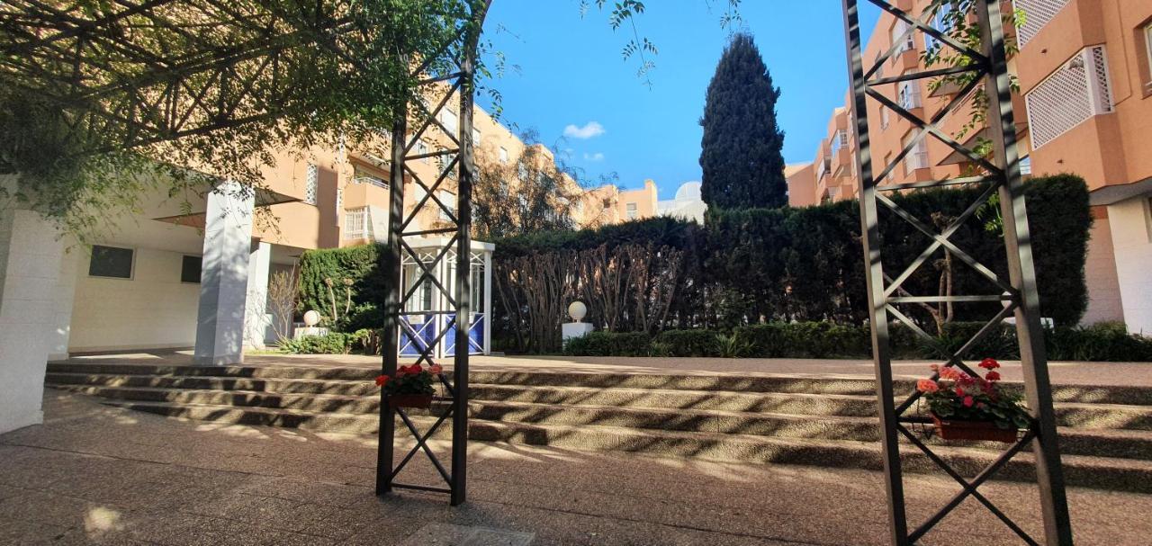 El Arroyo Lejlighed Sevilla Eksteriør billede